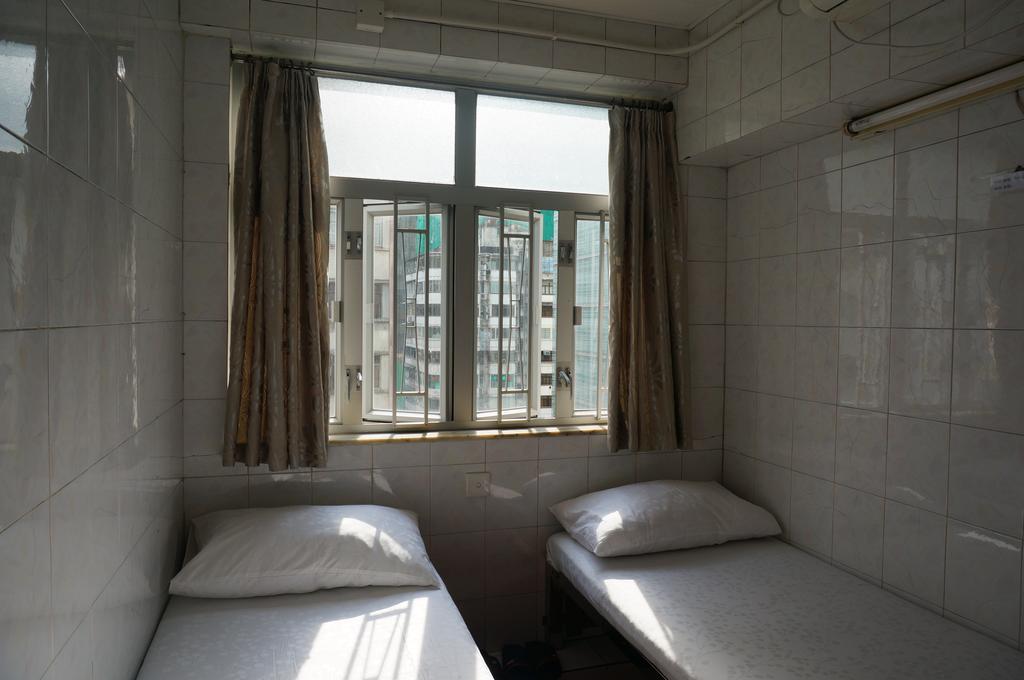 Pay-Less Guesthouse Hong Kong Oda fotoğraf