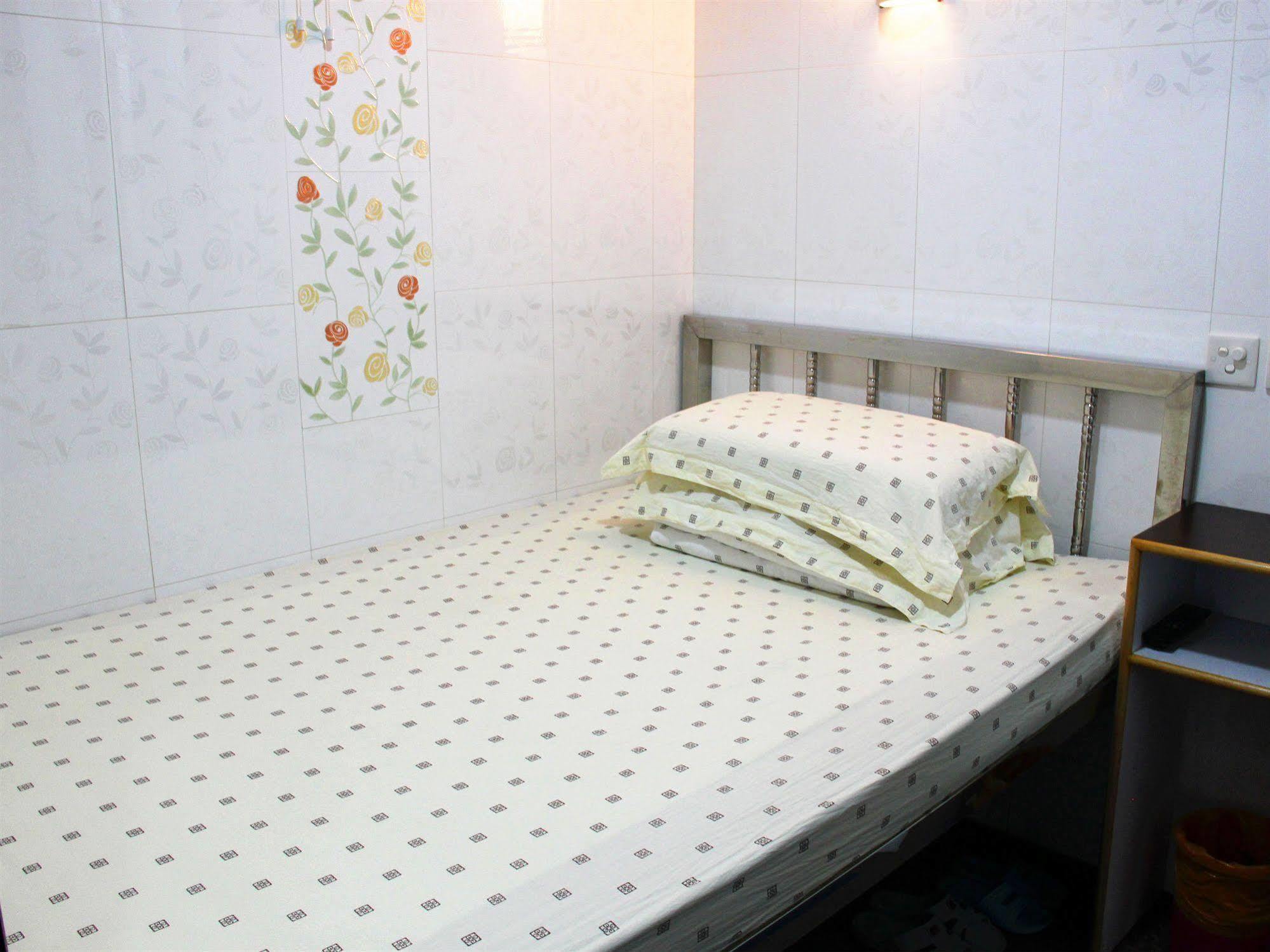 Pay-Less Guesthouse Hong Kong Dış mekan fotoğraf